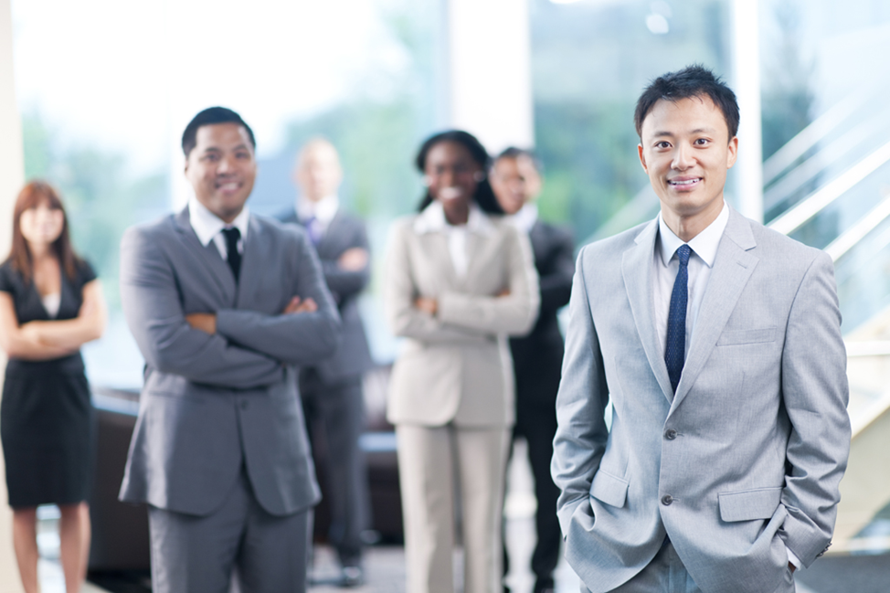 Курсы китайского языка. Китаец юрист. Бизнес с китаем на перепродаже товаров. Бизнес с китаем обучение. Бизнес с китаем обучение.