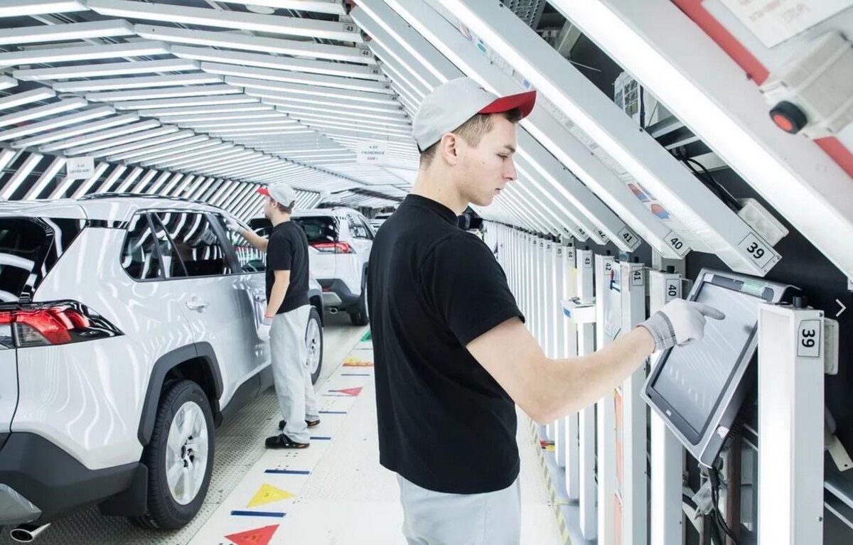 На заводе Toyota в Санкт-Петербурге