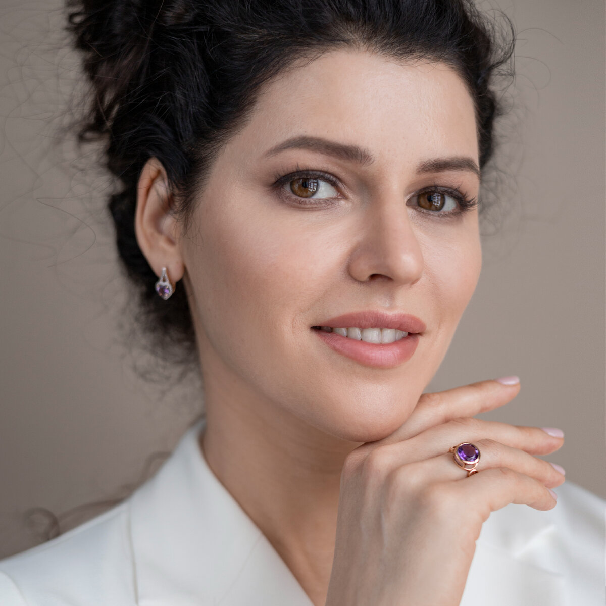 Кольцо из красного золота с аметистом. 
Арт.: 10200010581.