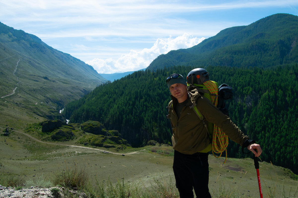 Республика Алтай август 2018г. в направлении моста через реку Чуя