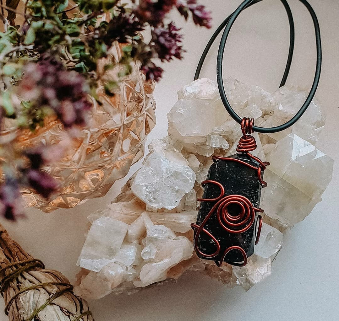 Мой самодельный амулет с черным турмалином