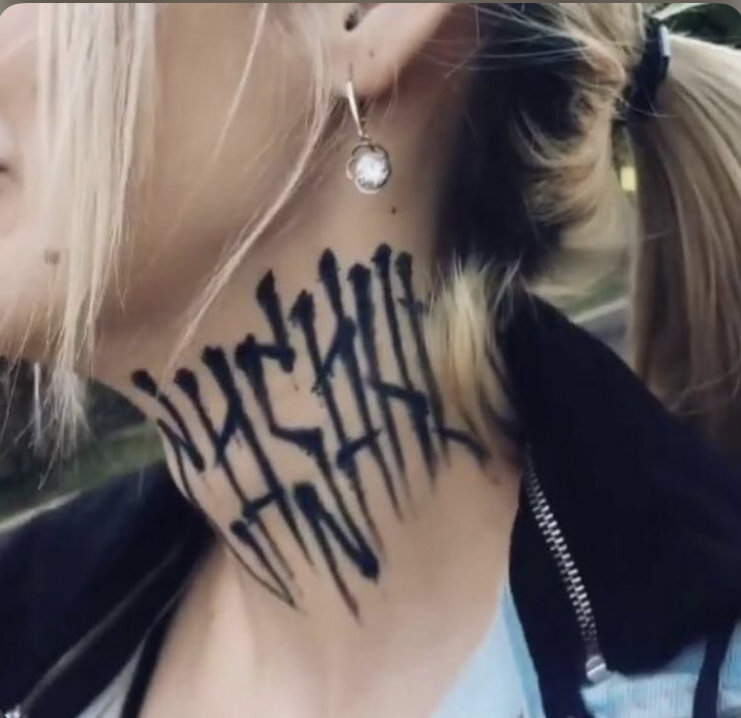 Тату девушки 