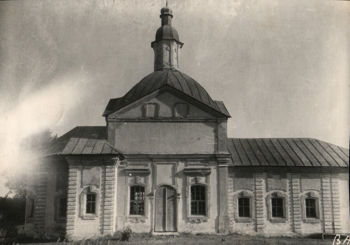 Храм Успения Пресвятой Богородицы Бизюковского монастыря.