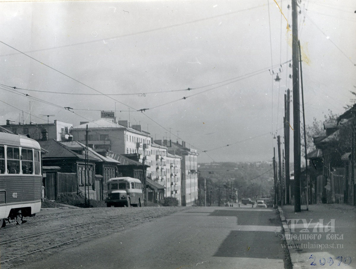 Прогулка по улице Максима Горького с Иваном Минаевым в 1970 году ...
