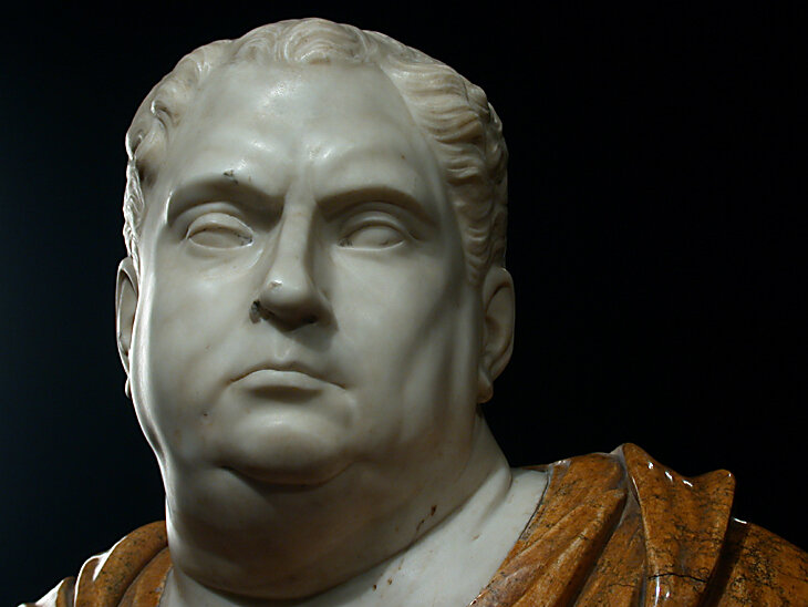 Авл Вителлий.