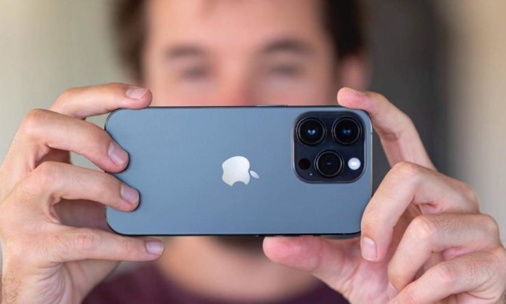    Ключевой баг, который исправляет iOS 16.0.2, — это тряска камеры iPhone 14 Pro и 14 Pro Max