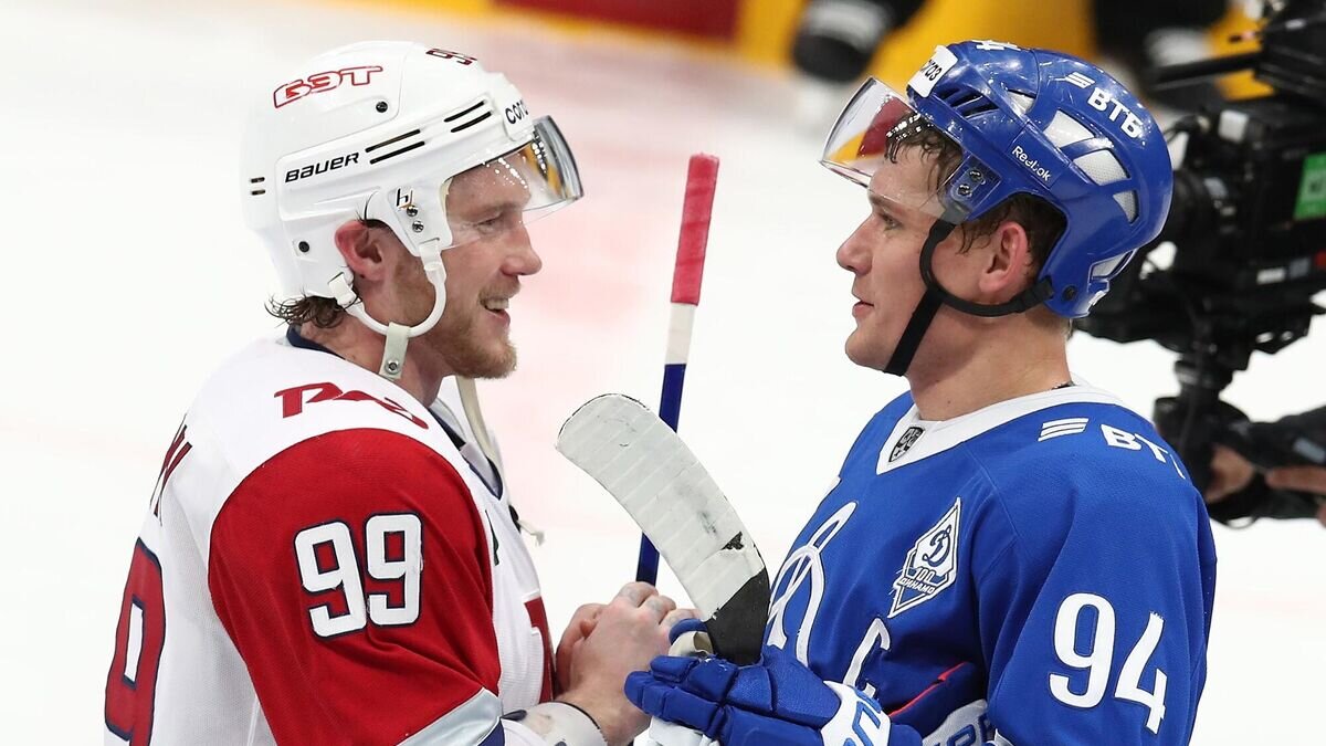    Игровой момент в матче КХЛ "Динамо" Москва - "Локомотив" Ярославль© пресс-служба ХК "Динамо" Москва