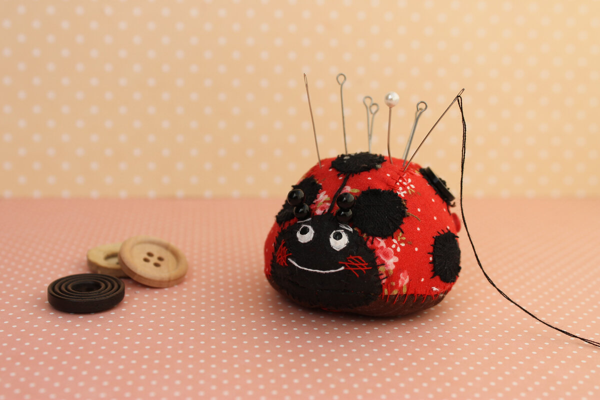 Сахарная фигурка Божья коровка