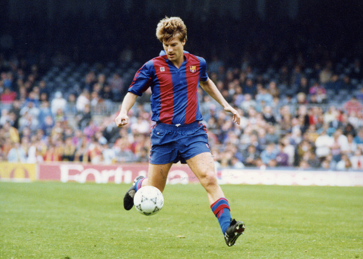 Микаэль Лаудруп. Источник: players.fcbarcelona.com