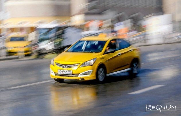    Такси Дарья Антонова © ИА REGNUM