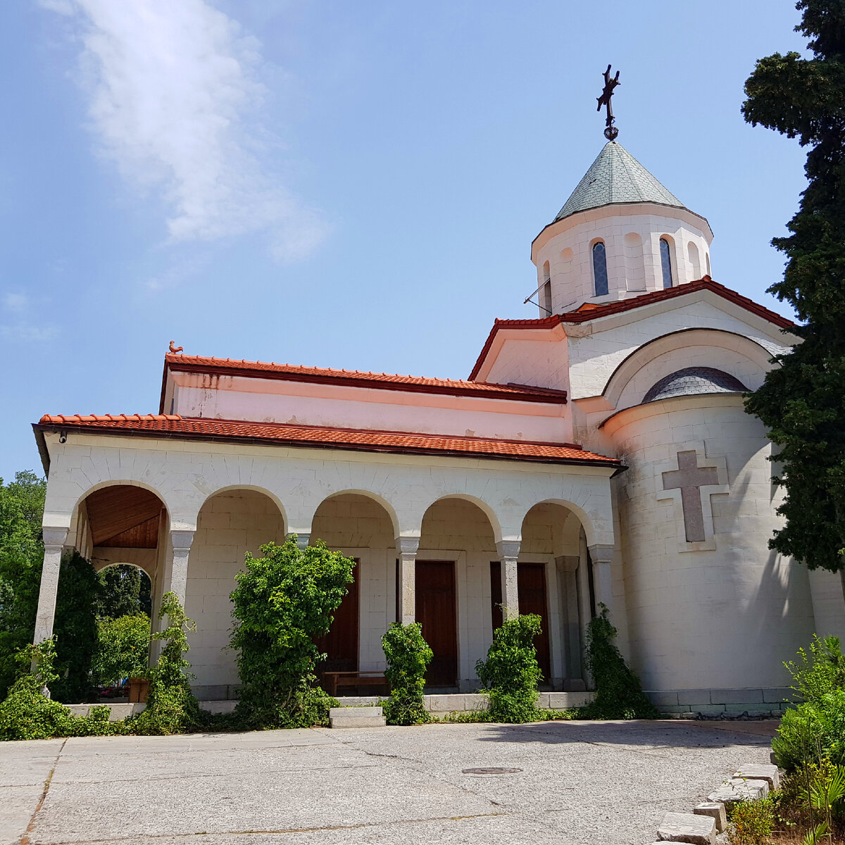Храм Покрова Пресвятой Богородицы (Нижняя Ореанда)