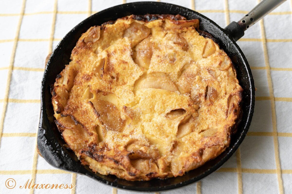 Яблочный пирог в сковороде
