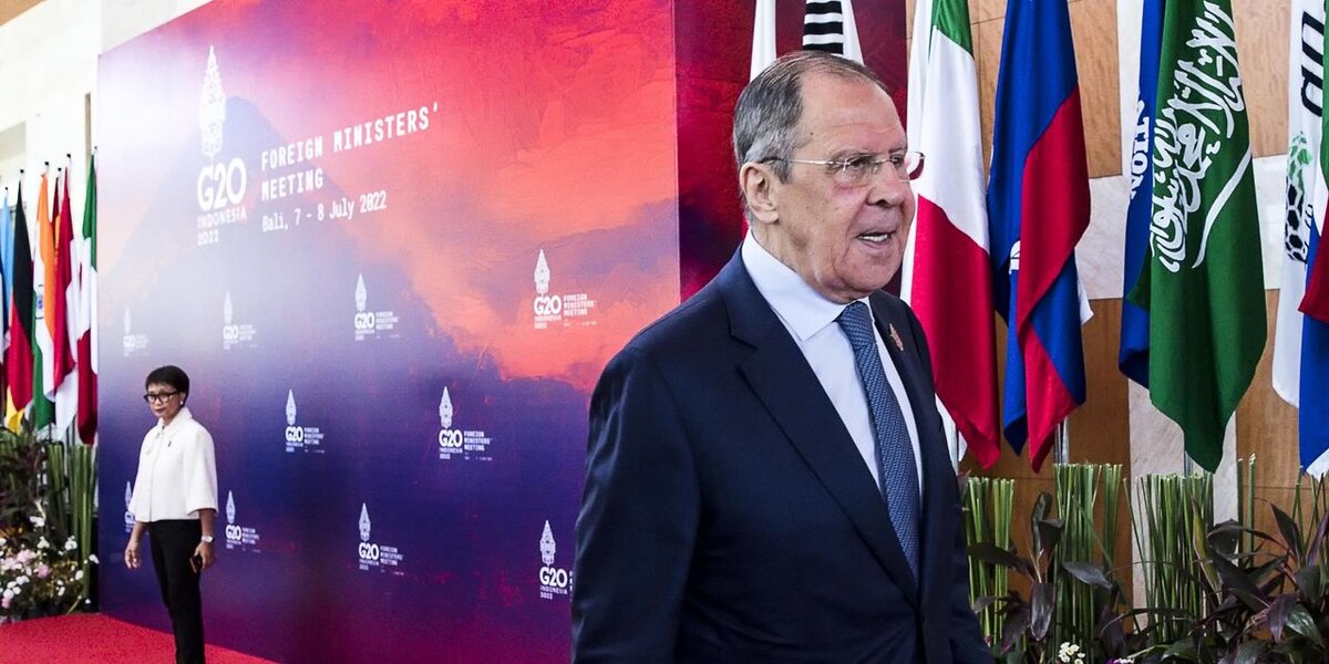 Lavrov Leaves G20