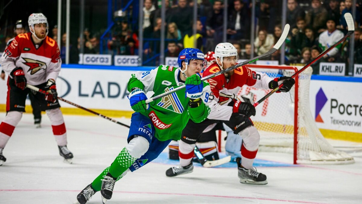     Эмоциональное начало домашней серии, автогол Науменкова и комментарий Кузьмина - в материале Mkset.