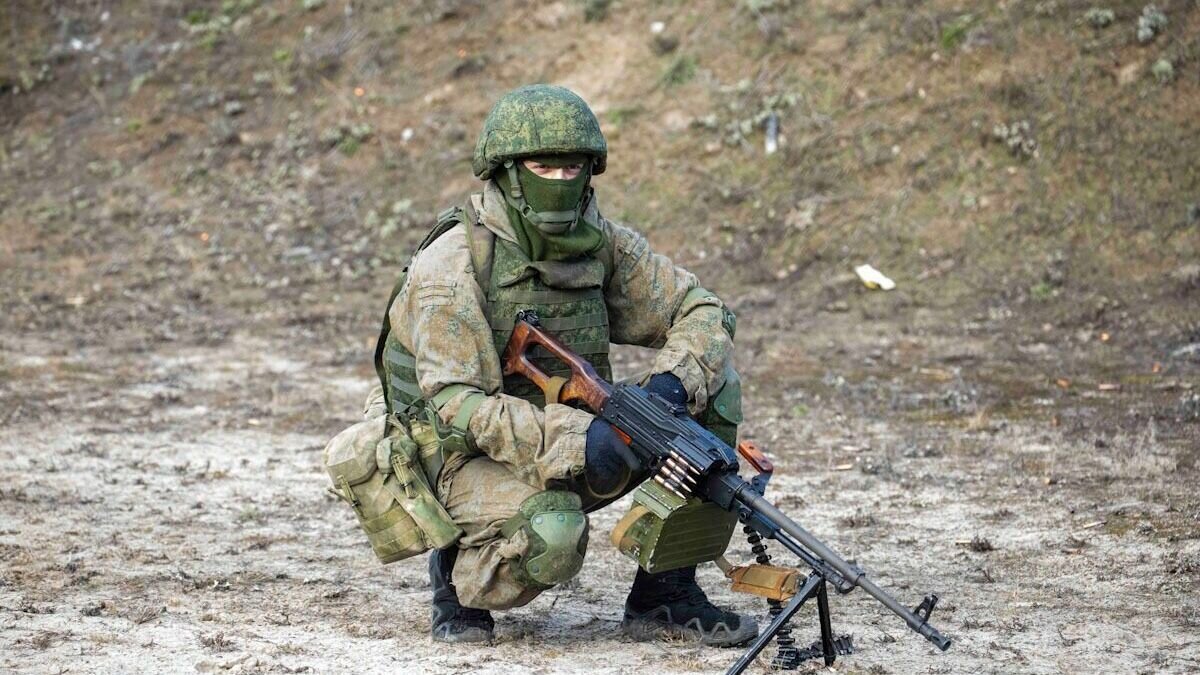 ратник 2 ссо. пулеметчик 2022. пулемет чик. немецкий пулемётчик с mg-42. пулемет чик.