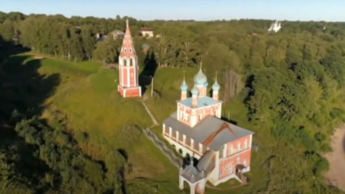 Казанская церковь. Романовская сторона.
