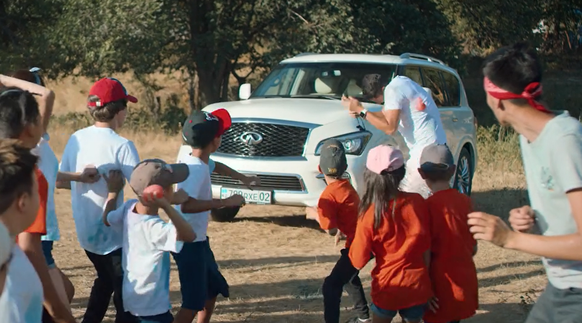 Иногда приходится отбиваться от непрошенных гостей