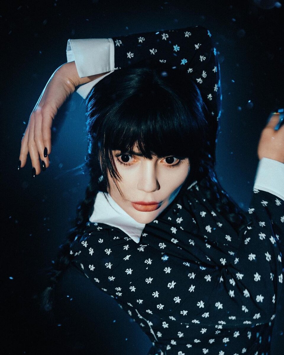    Карина Кросс в образе Уэнсдей Аддамс Фото: Инстаграм (запрещен в РФ)