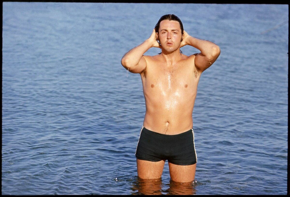 Пол на Корфу, 1969 г. Фото Линды МакКартни; из интернета