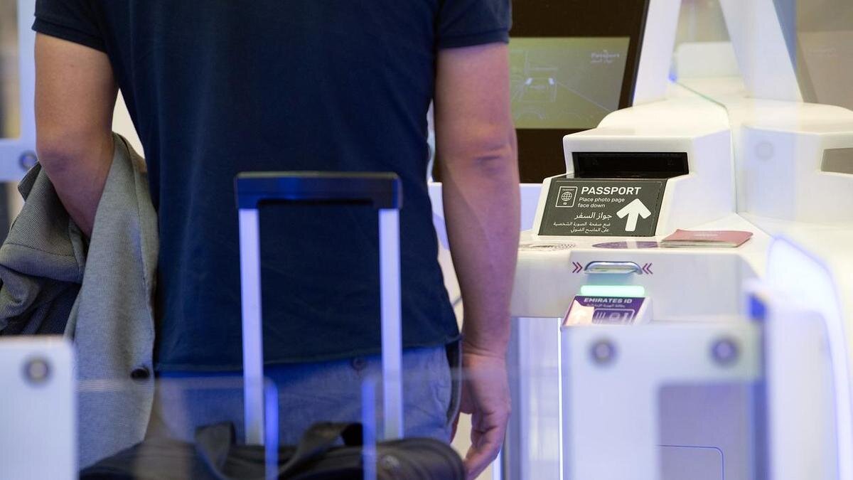    Пассажир в аэропорту:pixabay.com