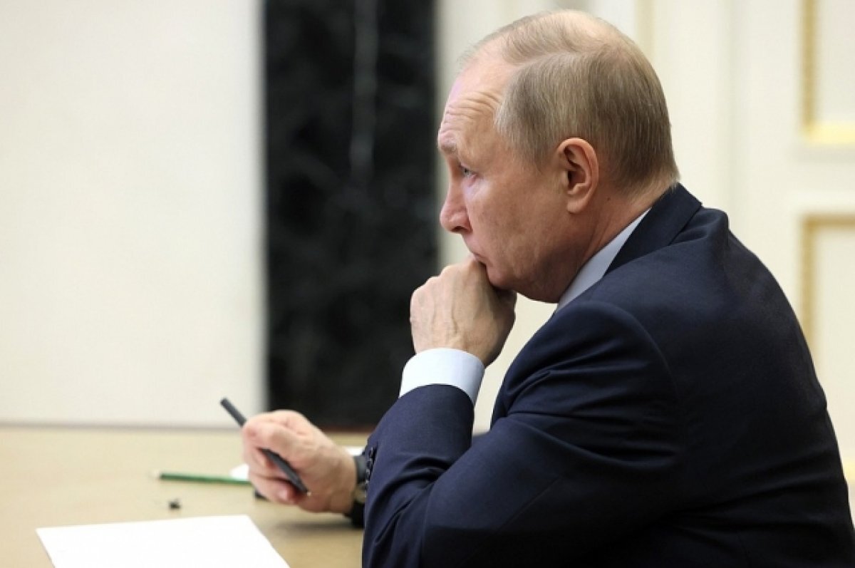    Путин призвал ускорить строительство университетских кампусов
