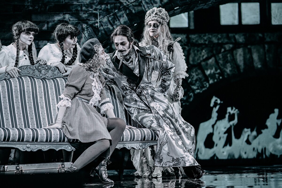 Источник: https://vk.com/fomenko.theatre