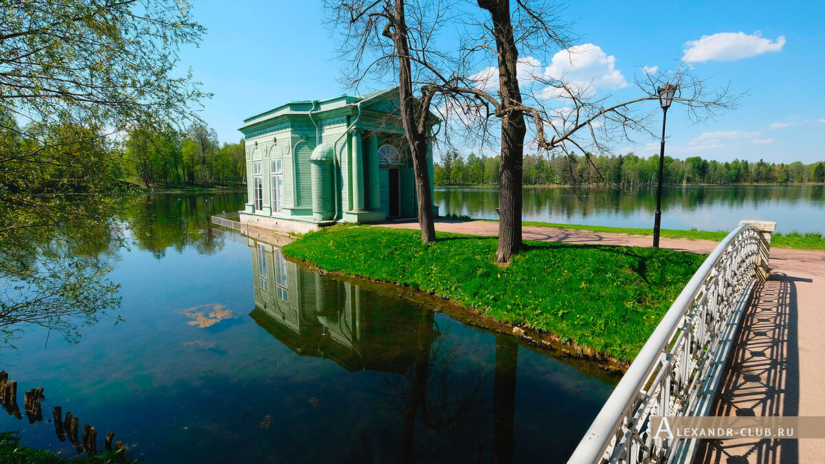 красивые места в гатчине для