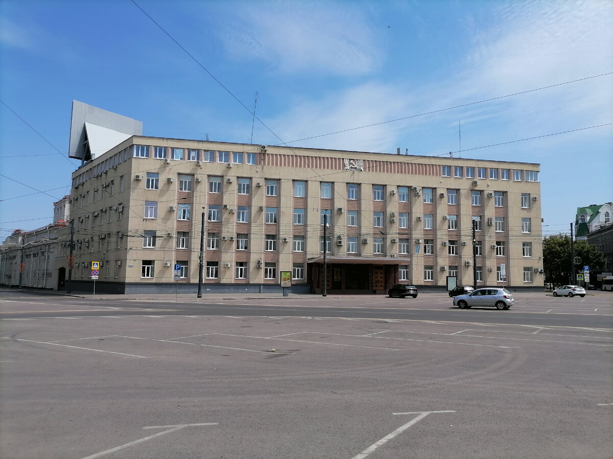 Личное фото. То же здание, 2021г