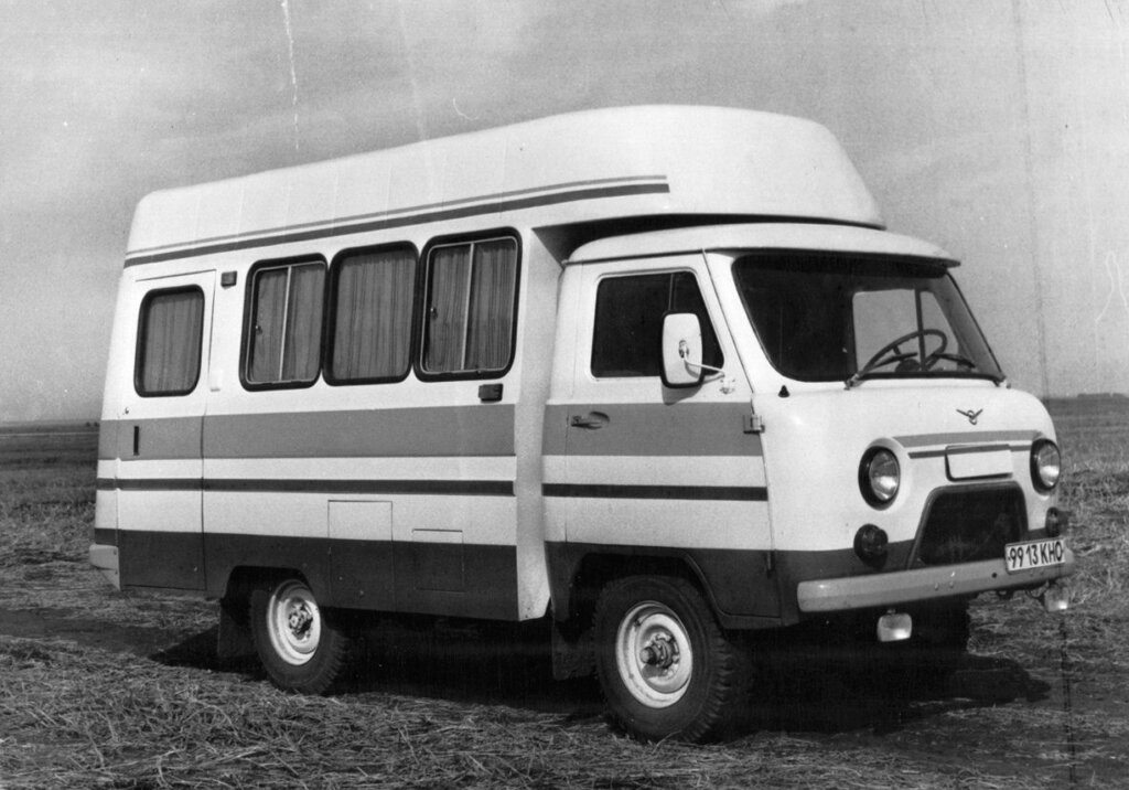 Автодача на шасси УАЗ-3303-01