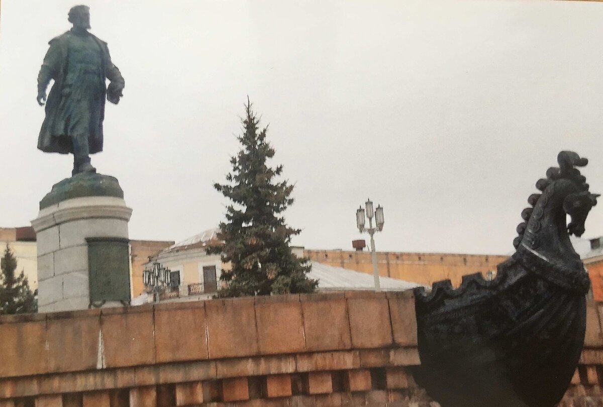 Памятник Афанасию Никитину, Тверь. Фото автора