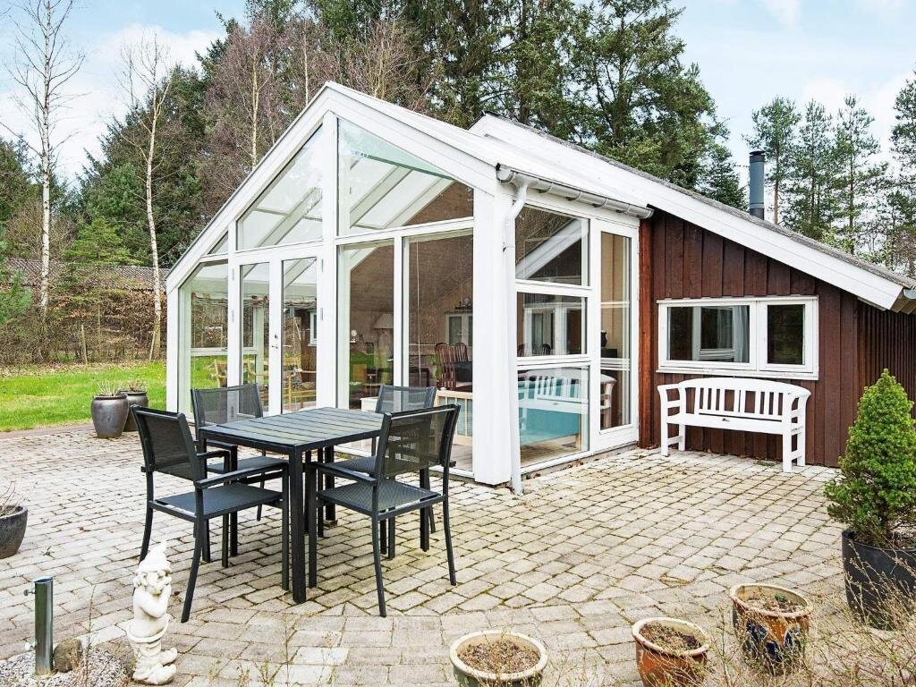 Расширенный дом с пристроем. Яндекс картинки.