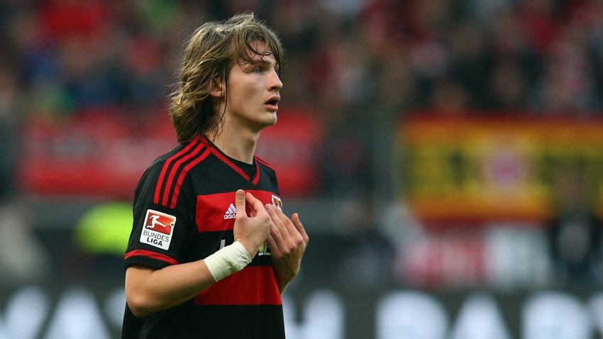 Тин Едвай - защитник сборной Хорватии и московского Локомотива