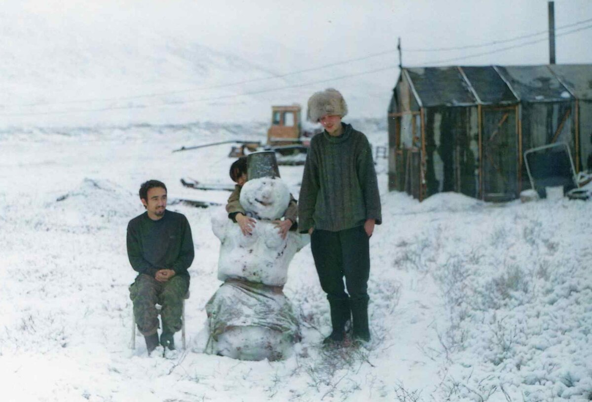 Участники авантюры слева направо: Негр, Бочарик, Вова. Автор фотографирует, он есть на следующем фото. Листайте
