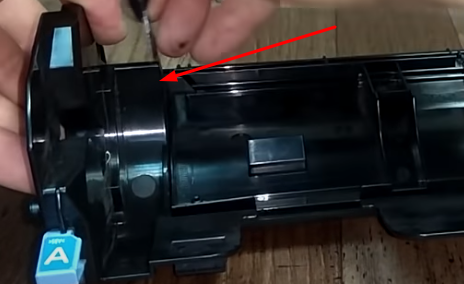 Защелка слева