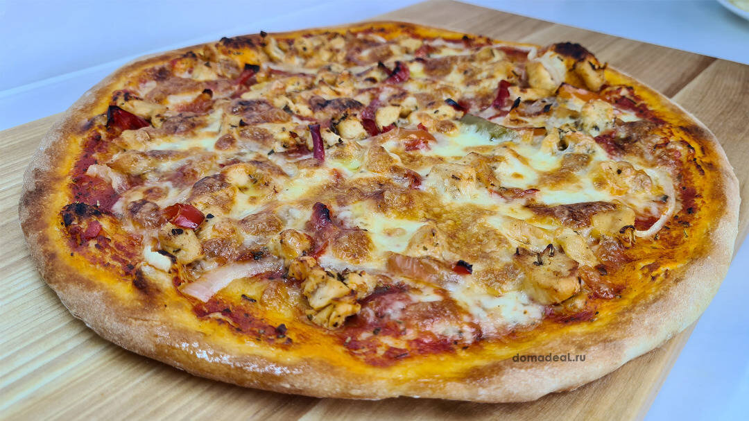 2. Пицца «4 сыра» на тесте с травами