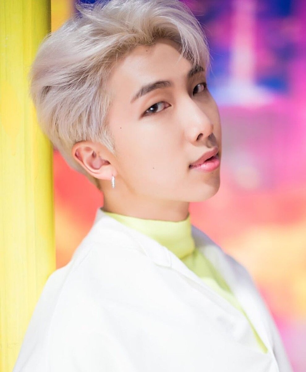 Намджун. Фото взято из интернета.