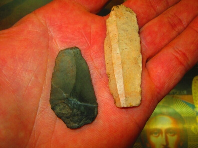 Найденные мною каменные орудия труда палеолитического человека (село Миасское и Миасское городище).