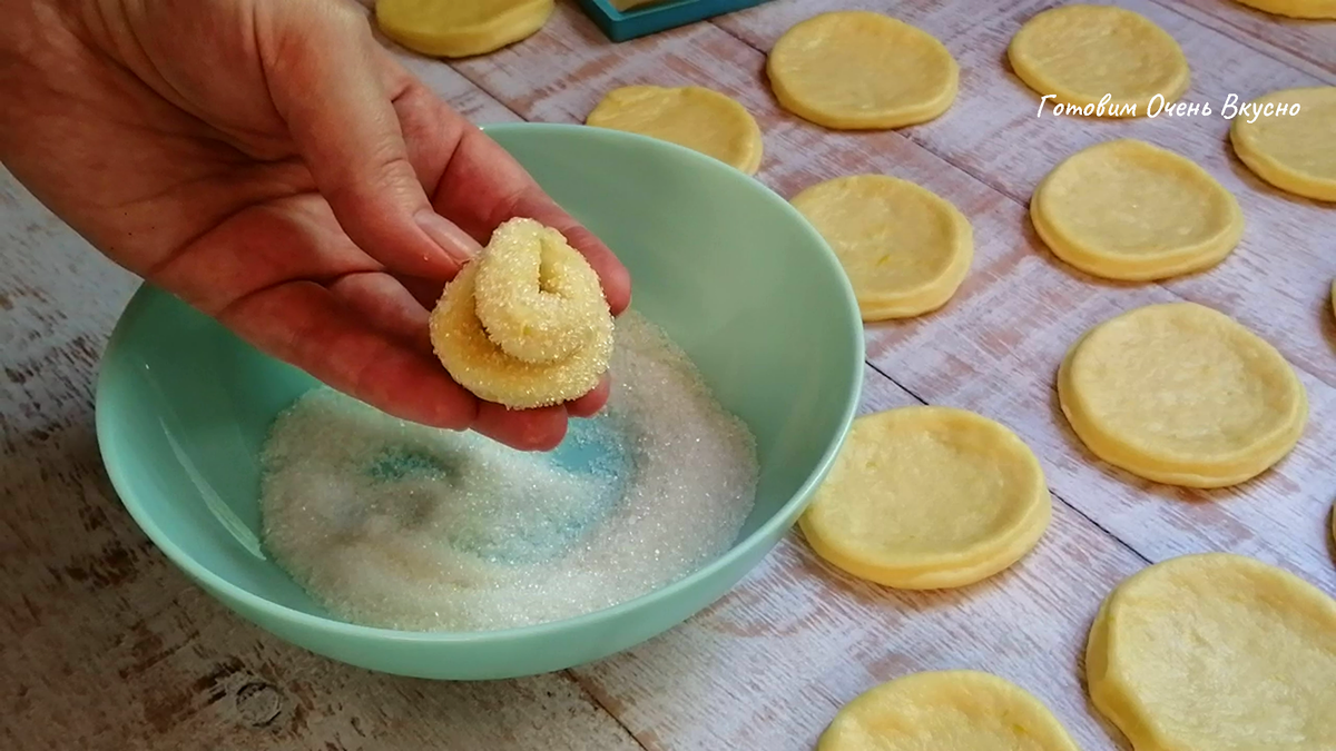 Печенье на кефире нежное и очень вкусное. Быстрая и простая выпечка к чаю |  ГОТОВИМ очень ВКУСНО | Дзен