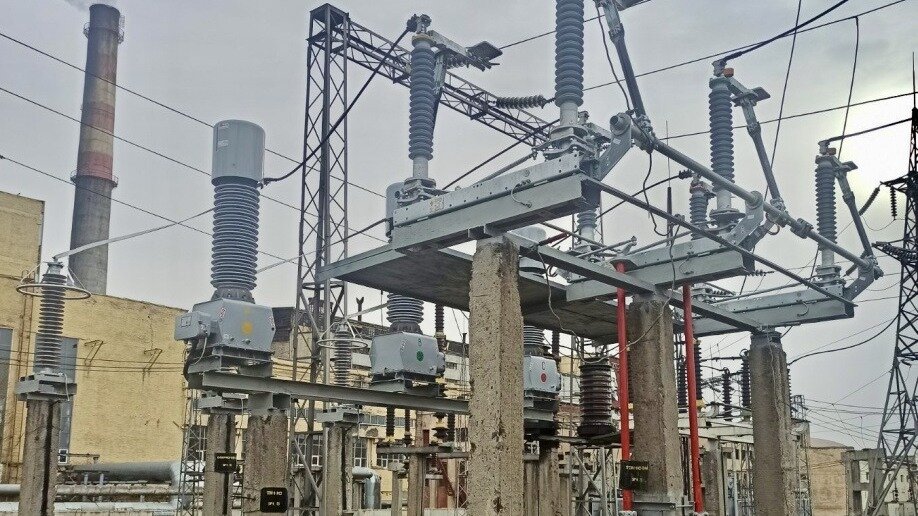     Накануне, 6 октября, одной из крупнейших теплоэлектроцентралей Бурятии, Улан-Удэнской ТЭЦ-1, исполнилось 86 лет. С солидной, хотя и не юбилейной датой коллектив предприятия поздравили руководители ПАО «ТГК-14», в чьём ведении находится ТЭЦ.