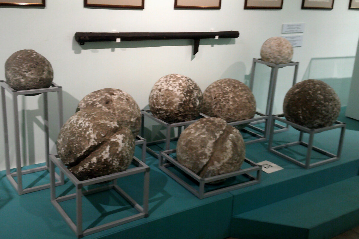 пришло огнестрельное оружие. Это был первый европейский конфликт где массово использовалась артиллерия