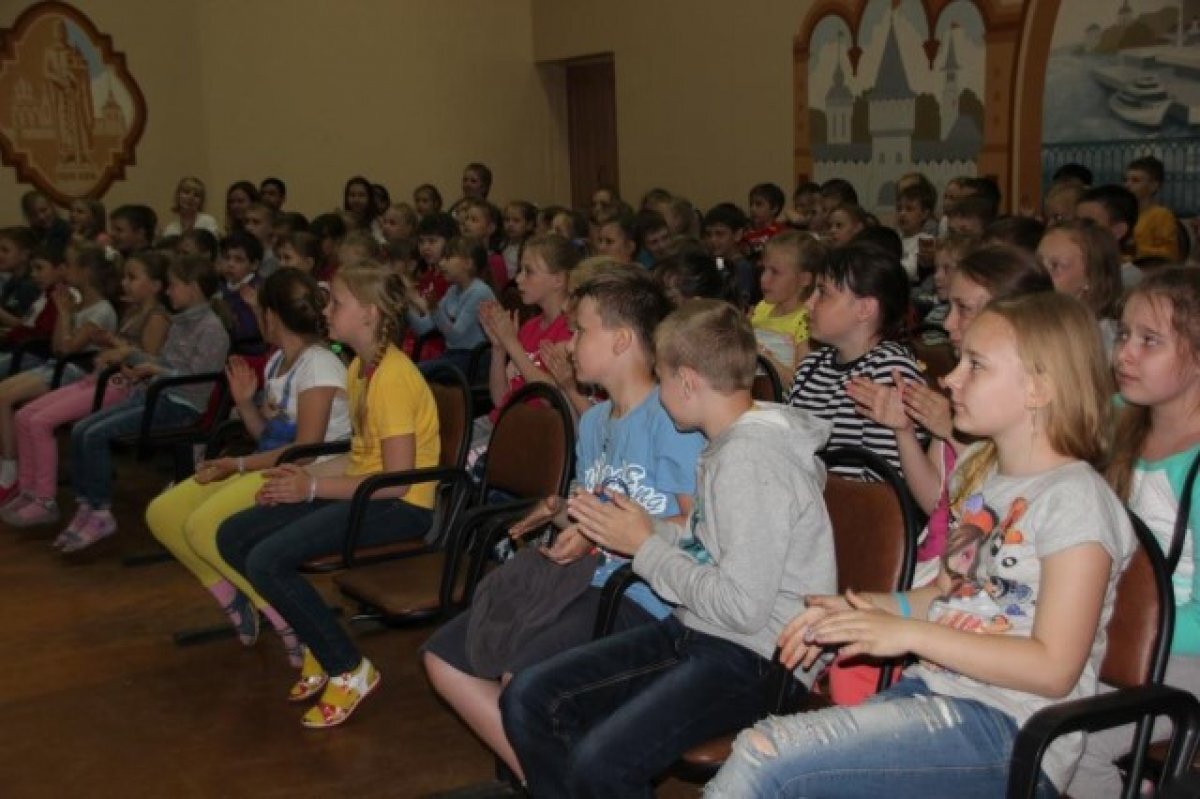    930 детей отдохнут в лагерях Мурманска на осенних каникулах