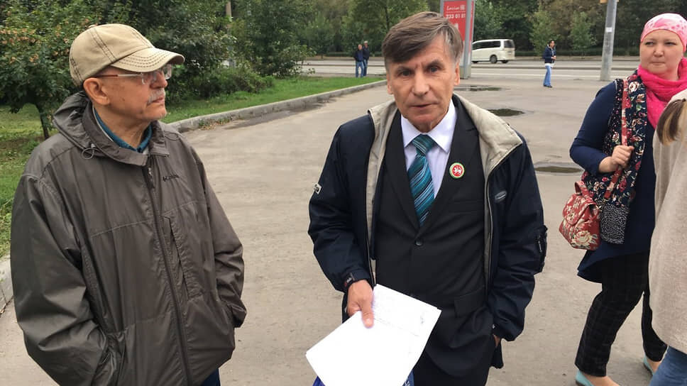 Председатель ВТОЦ Фарит Закиев не раз начинал политическую голодовку, протестуя против иска прокуратуры о признании его организации экстремистской
Фото: Кирилл Антонов