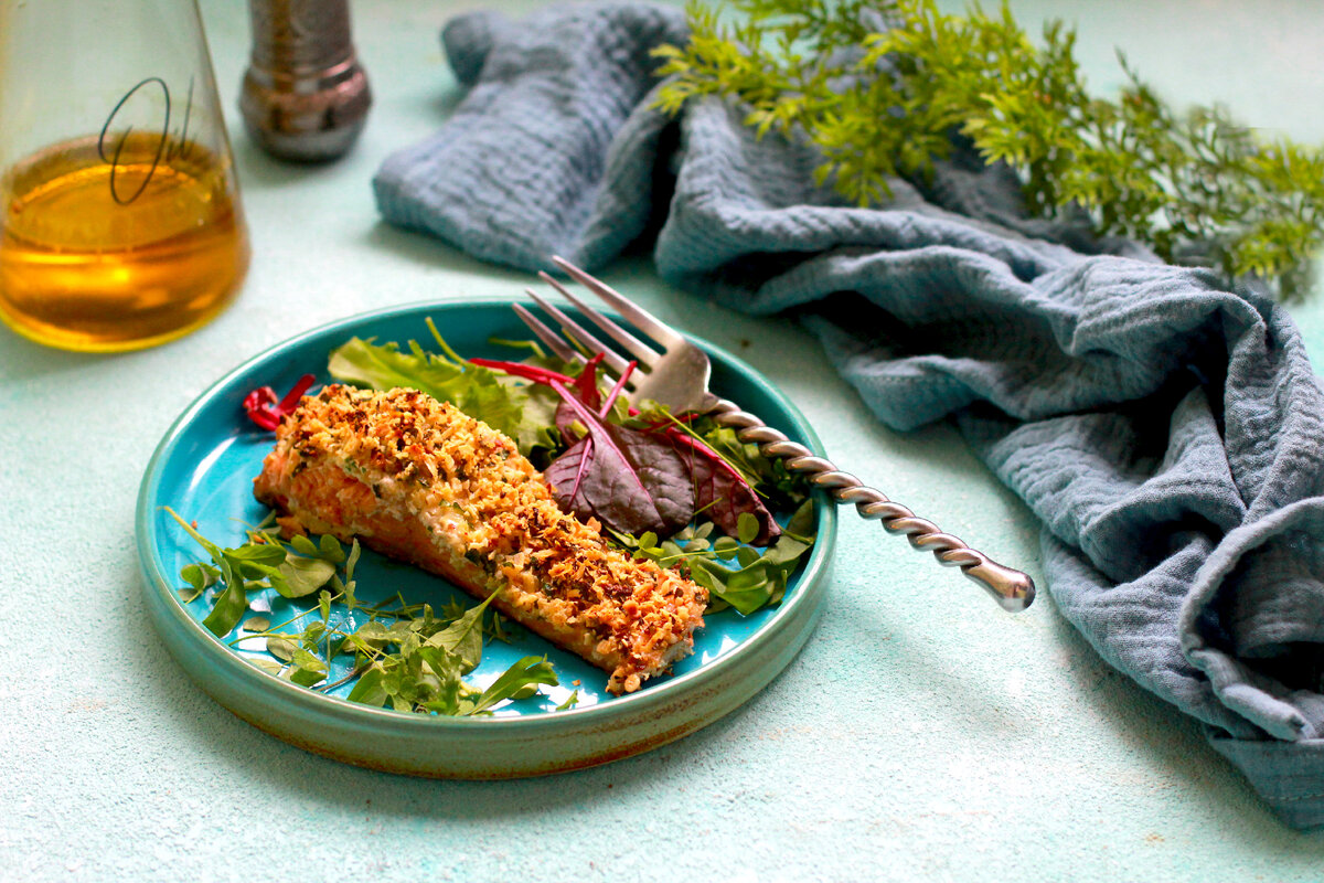 Кета под орехово-сырной корочкой от Елены @urbanistka_vl Некрасовой. Прекрасный праздничный ужин!