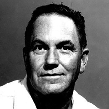 Скорее всего речь идёт о  Чарльзе К. Уильямсе (англ. Charles Williams, 13 августа 1909 года — 5 апреля 1975 года) — американскм писателе, авторе детективных романов в стиле саспенс. В 1951 году он написал книгу «Девушка с холмов». По многим из его книг были сняты фильмы, наиболее известный — «Мёртвый штиль». Видимо инцидент  в СССР произошел в период "творческой паузы", в поиске нового амплуа.