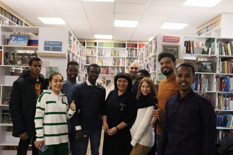    3 тысячи оренбуржцев приняли участие в акции «Ночь искусств» Белов Михаил Александрович