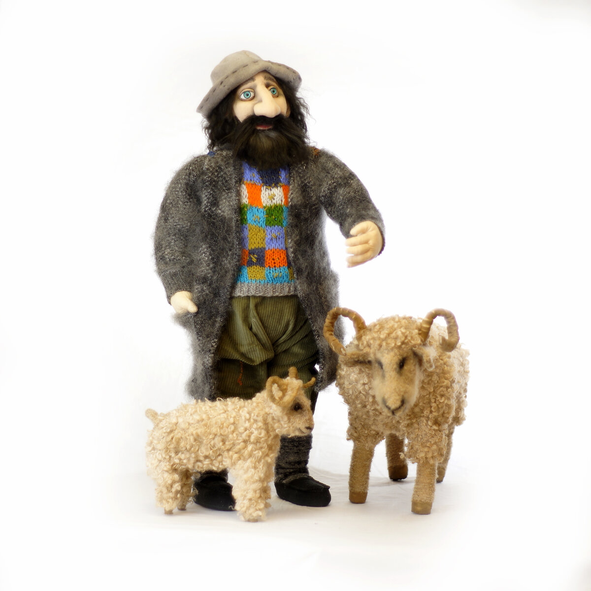 Это кукла по мотивам портрета.