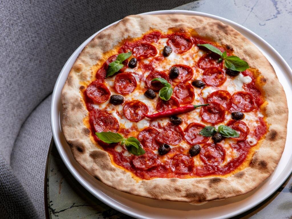Итальянская кухня пицца проект Красивый ресторан итальянской кухни недалеко от метро "Трубная" Restorating.ru Д
