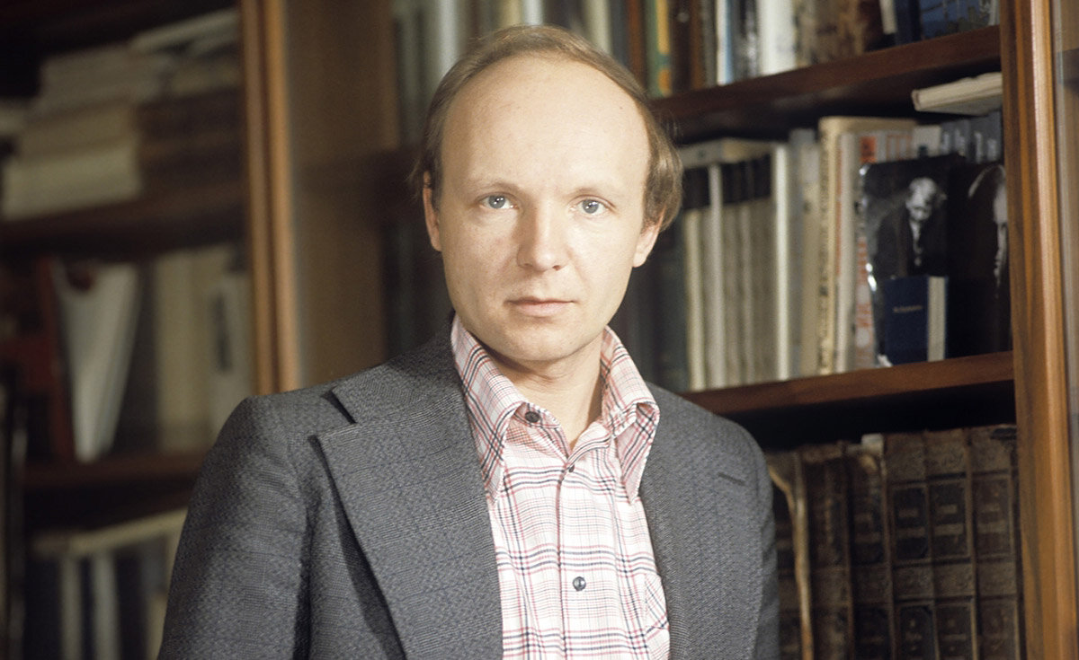 Андрей Мягков