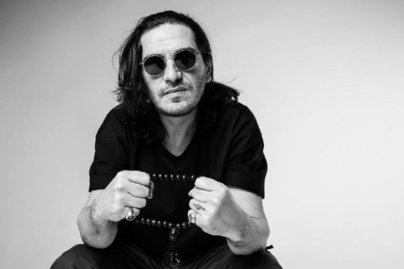 Карьера музыкант, рэпер
Дата рождения
8 мая 1978 г. 
Телец
Возраст
44 года
Место рождения
Тбилиси, СССР
Семейное положение
разведен