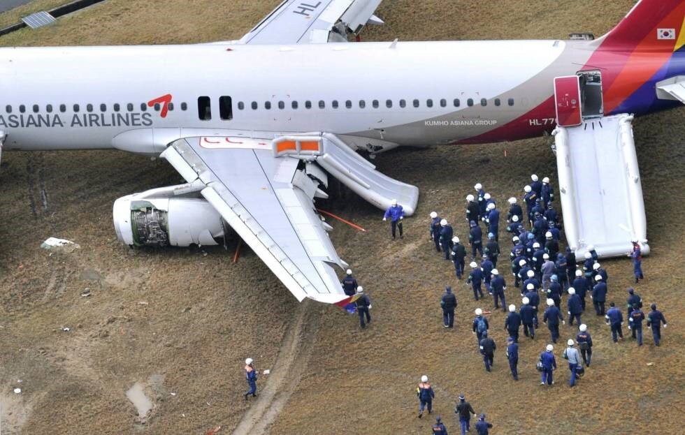 Мы часто думаем, что авиакатастрофы — это катастрофы, которые невозможно пережить.-2